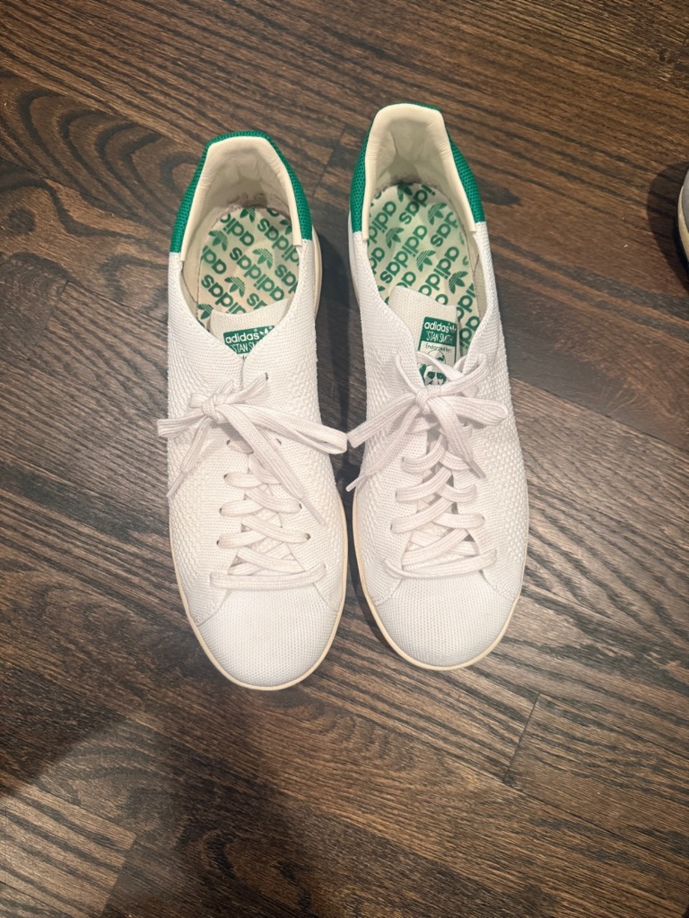 adidas White Knit Sneakers with Green Heel Accent